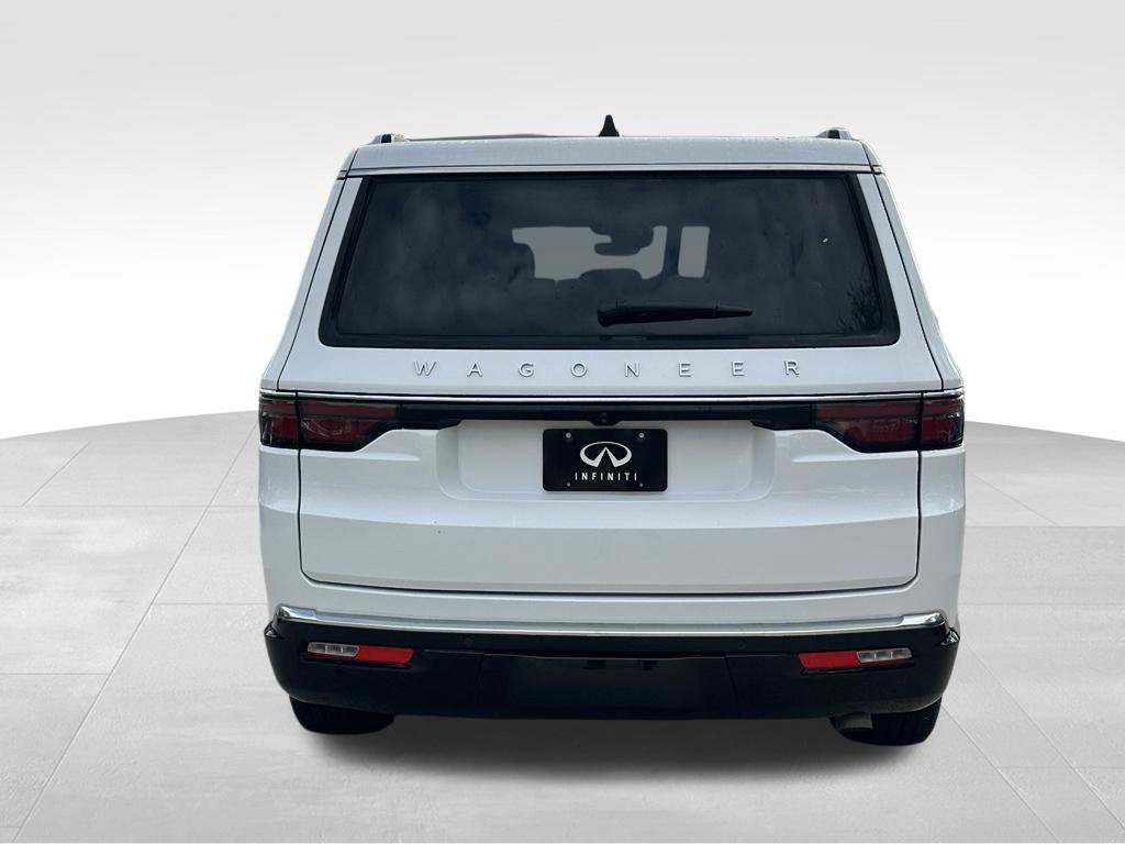 Used 2025 Jeep Wagoneer Series II AWD/4WD image 9