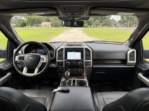 Used 2016 Ford F150 Lariat w/ Equipment Group 501A Mid AWD/4WD image 9