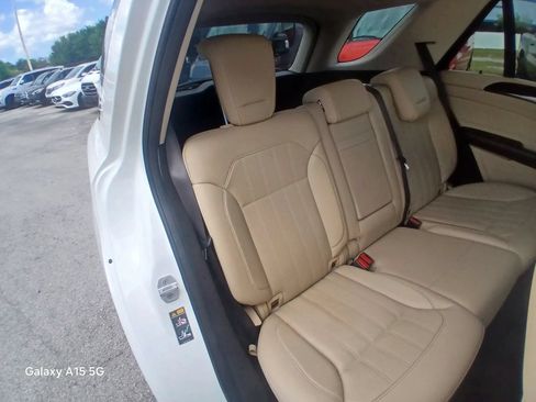 Used 2018 Mercedes-Benz GLE 350 4MATIC image 15