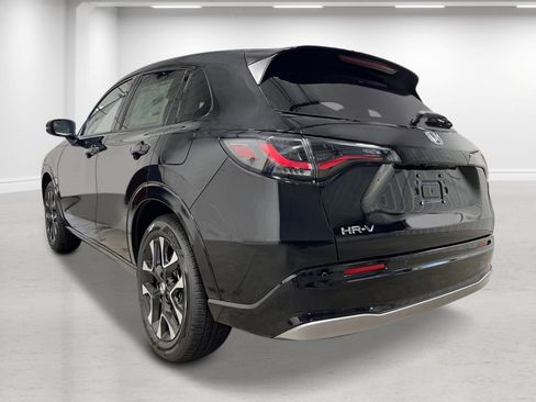 New 2026 Honda HR-V EX-L image 3
