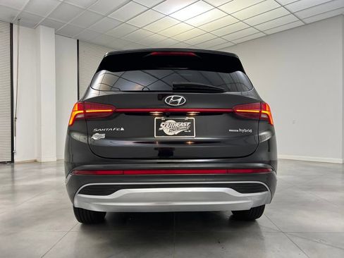 Used 2023 Hyundai Santa Fe SEL Premium image 6