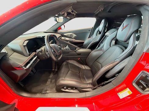 Used 2020 Chevrolet Corvette Stingray Premium Cpe w/ 3LT Preferred Equipment Group image 18