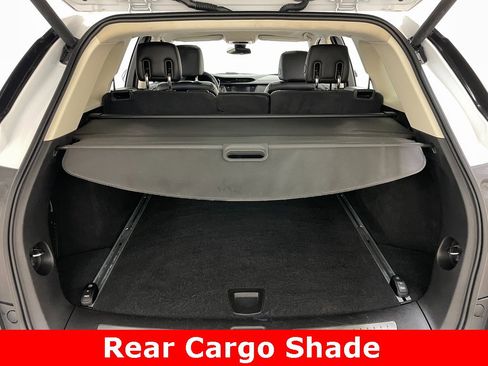 Used 2017 Cadillac XT5 Luxury w/ Driver Awareness Package image 16