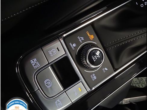 Used 2024 Kia Telluride SX Prestige X-Pro AWD/4WD image 23