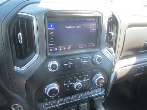 Used 2022 GMC Sierra 1500 Denali w/ Driver Alert Package II AWD/4WD image 30