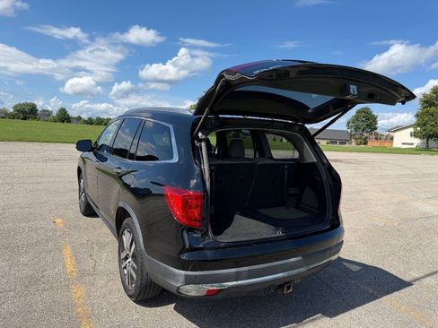 Used 2018 Honda Pilot Elite image 6