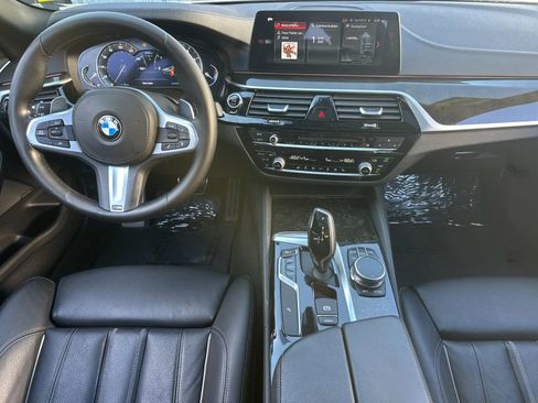 Used 2017 BMW 540i RWD image 13