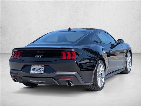 Used 2024 Ford Mustang GT Premium RWD image 5