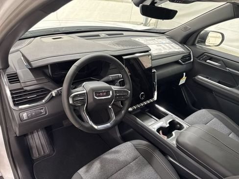 New 2026 GMC Acadia Elevation FWD image 10