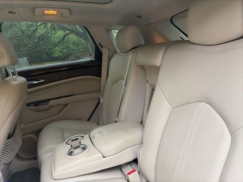 Used 2016 Cadillac SRX Luxury w/ Driver Awareness Package FWD image 7