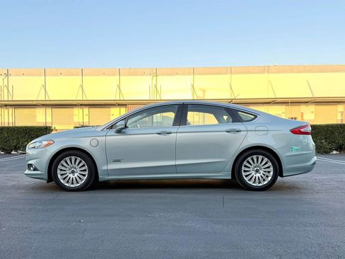 Used 2013 Ford Fusion Energi SE FWD image 6