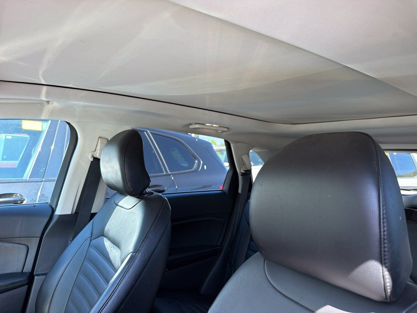 Used 2017 Ford Edge SEL w/ Equipment Group 201A AWD/4WD image 8