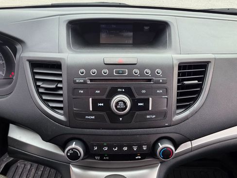Used 2014 Honda CR-V LX image 18