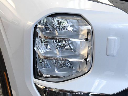 New 2026 Mitsubishi Outlander ES AWD/4WD image 5