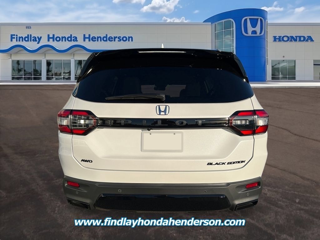 New 2026 Honda Pilot Black Edition image 4