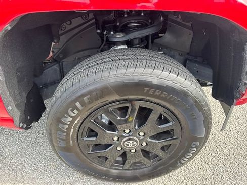 Used 2026 Toyota Tacoma SR AWD/4WD image 10