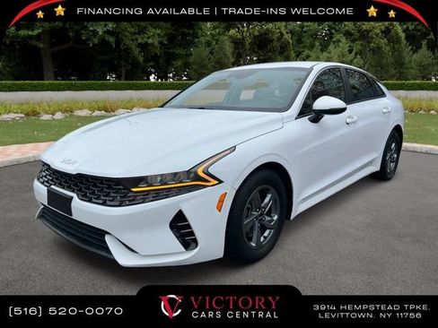 Used 2023 Kia K5 LXS image 1
