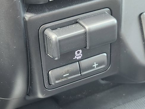 Used 2022 GMC Sierra 1500 AT4 image 33