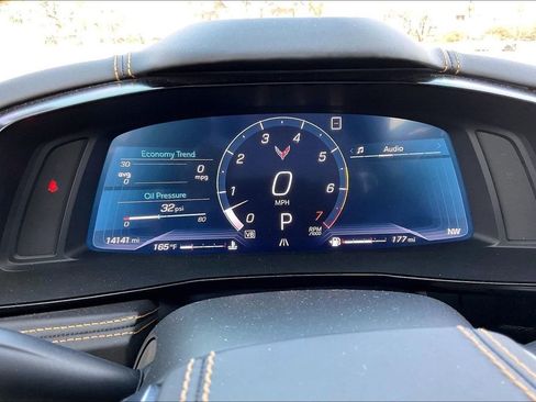 Used 2020 Chevrolet Corvette Stingray Premium Cpe w/ 3LT Preferred Equipment Group image 17