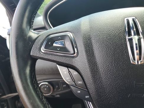 Used 2019 Lincoln MKC Reserve w/ MKC Climate Package AWD/4WD image 20