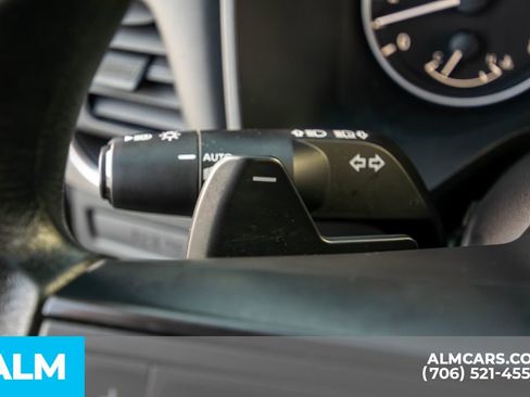 Used 2024 Nissan Rogue S image 17