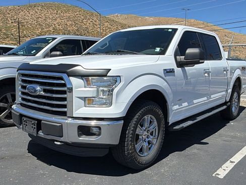 Used 2015 Ford F150 XLT w/ Equipment Group 302A Luxury AWD/4WD image 3