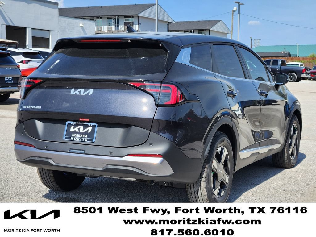 New 2026 Kia Sportage LX w/ LX Convenience Package FWD image 3