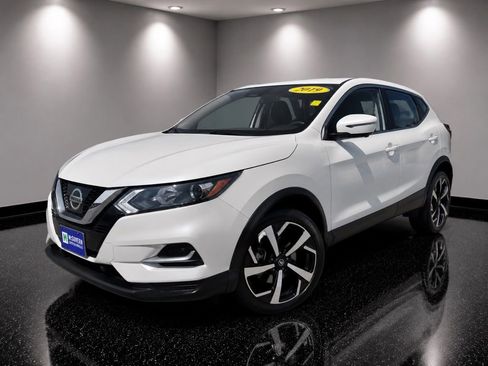 Used 2022 Nissan Rogue Sport SL w/ Premium Package AWD/4WD image 1