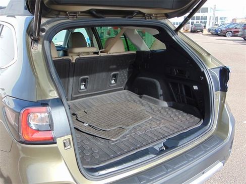 Used 2020 Subaru Outback Limited w/ Popular Package #2 image 25