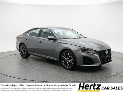Used 2025 Nissan Altima 2.5 SV FWD image 1