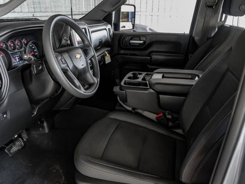 Used 2026 Chevrolet Silverado 2500 Custom w/ Custom Convenience Package AWD/4WD image 14