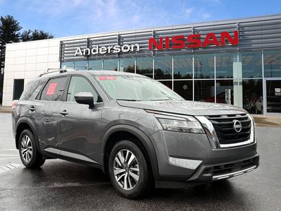 Certified 2024 Nissan Pathfinder SL