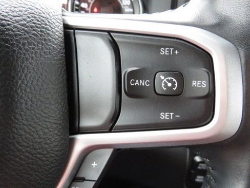 Used 2022 RAM 1500 Big Horn image 23