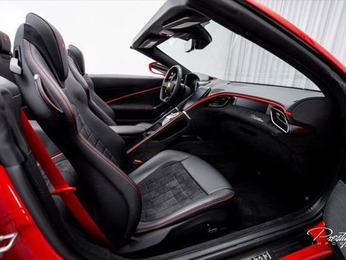 Used 2024 Ferrari Roma Spider RWD image 46