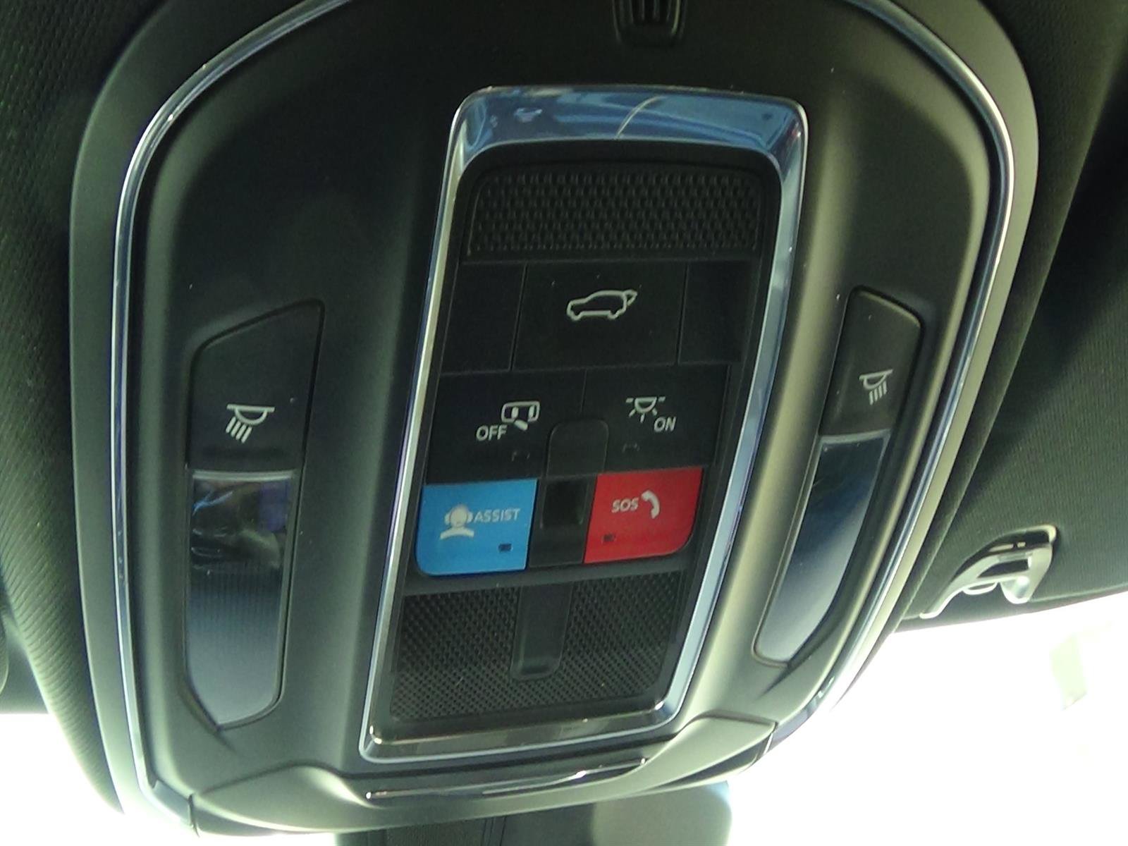 Used 2025 Jeep Wagoneer L 4WD w/ Convenience Group I image 31
