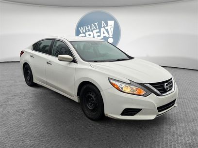 Used 2018 Nissan Altima 2.5 S w/ S Convenience Package