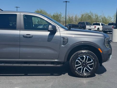 Used 2024 Ford Ranger Lariat w/ FX4 Off-Road Package AWD/4WD image 4