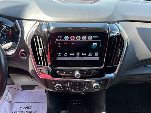 Used 2019 Chevrolet Traverse Premier AWD/4WD image 14
