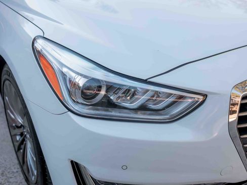 Used 2017 Genesis G90 5.0 Ultimate image 13