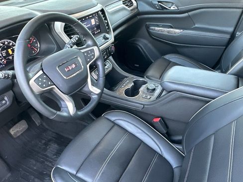 Certified 2023 GMC Acadia Denali w/ Denali Ultimate Package image 10