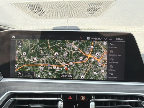 Used 2022 BMW X5 sDrive40i w/ Parking Assistance Package RWD image 5
