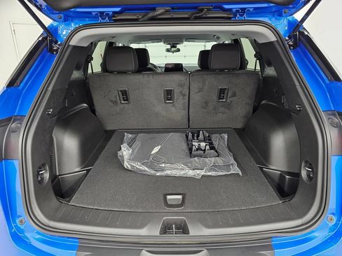 Used 2026 Chevrolet Blazer LT FWD image 25
