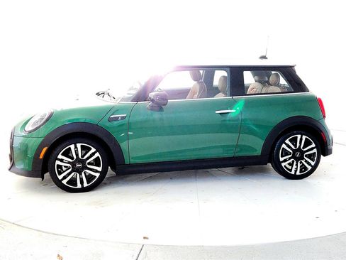 Used 2022 MINI Cooper S image 3