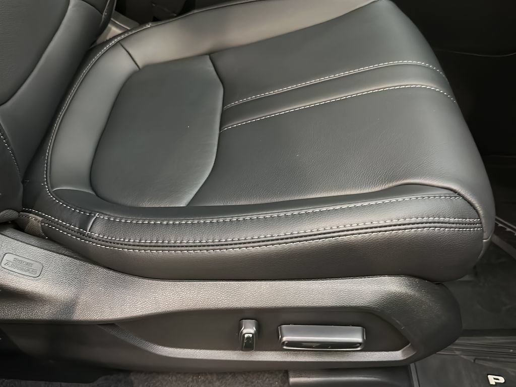 New 2026 Honda Pilot Touring image 22
