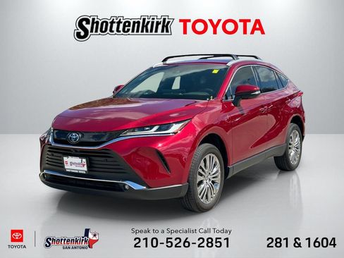 Used 2024 Toyota Venza Limited AWD/4WD image 1