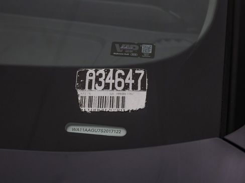 Certified 2025 Audi Q5 Premium w/ Convenience Package image 27