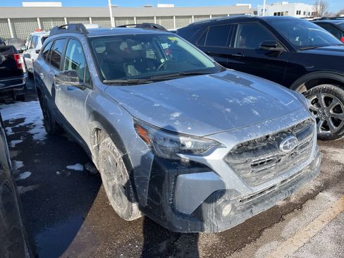 Used 2023 Subaru Outback Onyx Edition XT image 19