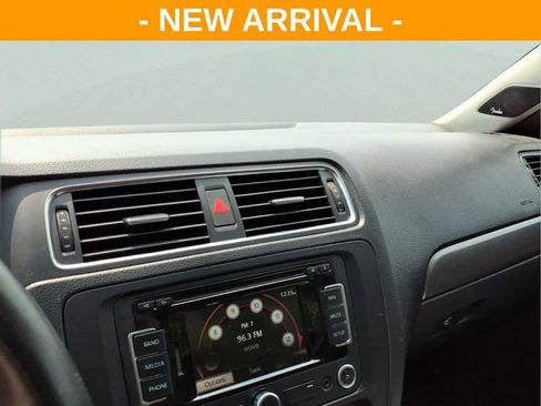 Used 2013 Volkswagen Jetta TDI FWD image 27
