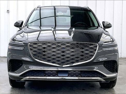 New 2026 Genesis GV70 2.5T Select AWD/4WD image 3