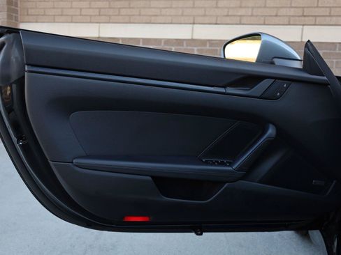 Used 2026 Porsche 911 Carrera T RWD image 19